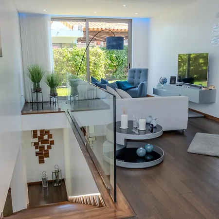 Deluxe Home, Peace & Spa * Fornelo