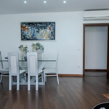 Villa Deluxe Home, Peace & Spa